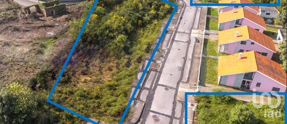 Terreno urbano em Campos e Vila Meã de 406 m²