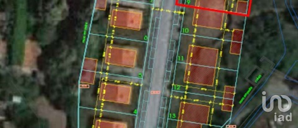 Terreno urbano em Campos e Vila Meã de 416 m²