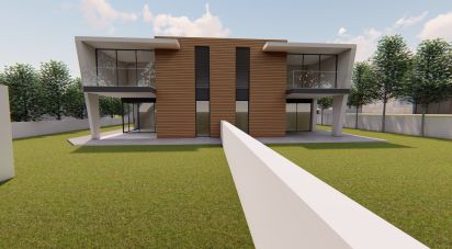 Terrain à bâtir à Campos e Vila Meã de 415 m²