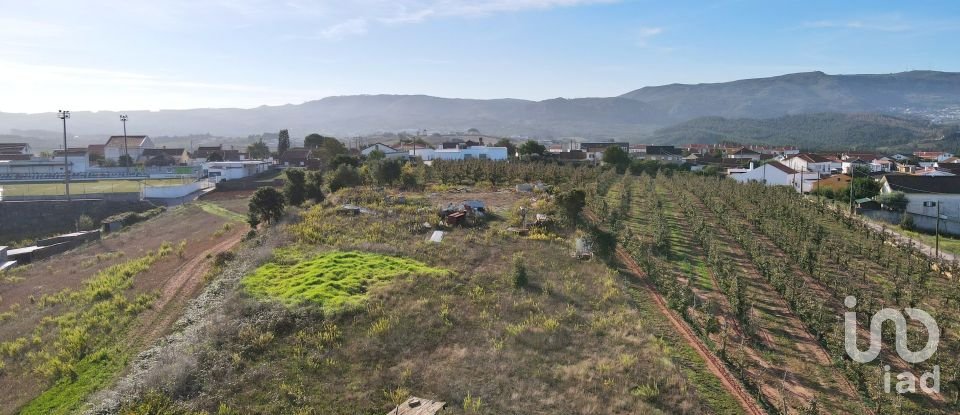 Land in Lamas e Cercal of 2,680 m²