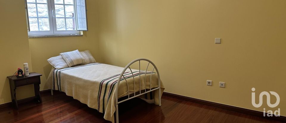 Mansion T6 in São Pedro de Agostém of 358 m²