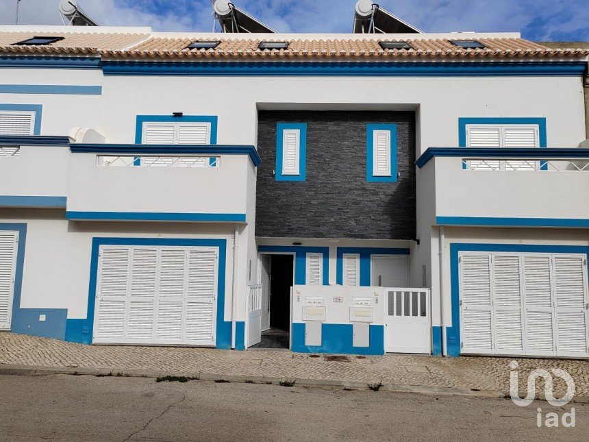 House T2 in Vila Nova de Cacela of 110 m²