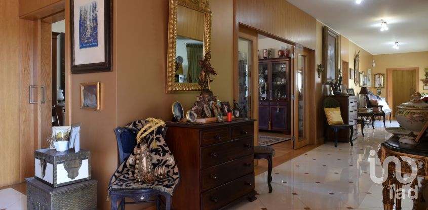 Moradia T6 em Oliveirinha de 470 m²