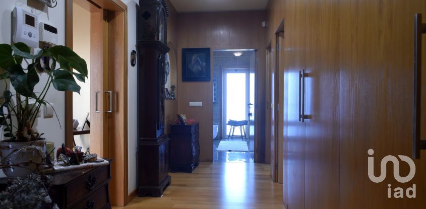 Moradia T6 em Oliveirinha de 470 m²