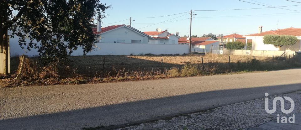Building land in Calvaria de Cima of 659 m²