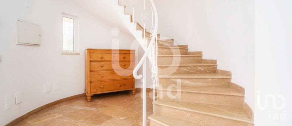 Habitação T4 em Loulé (São Clemente) de 510 m²