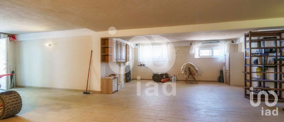 Habitação T4 em Loulé (São Clemente) de 510 m²