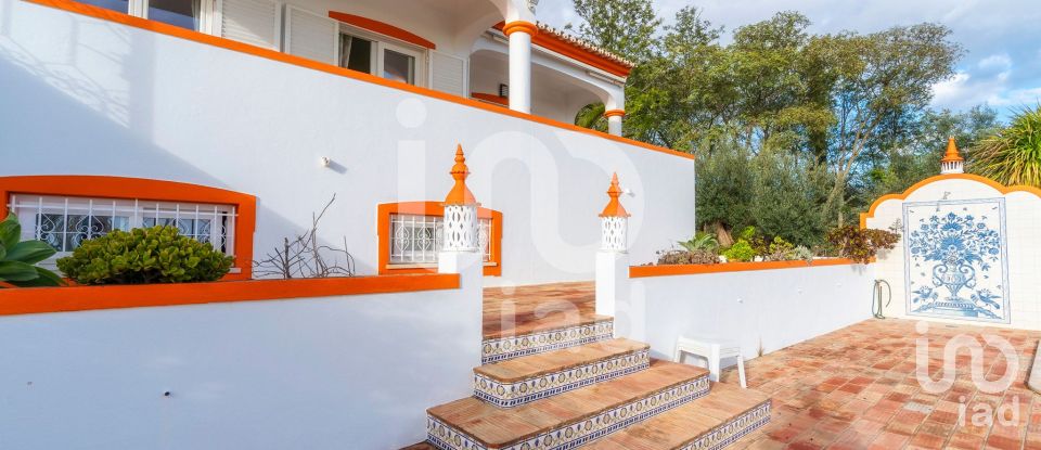 Habitação T4 em Loulé (São Clemente) de 510 m²