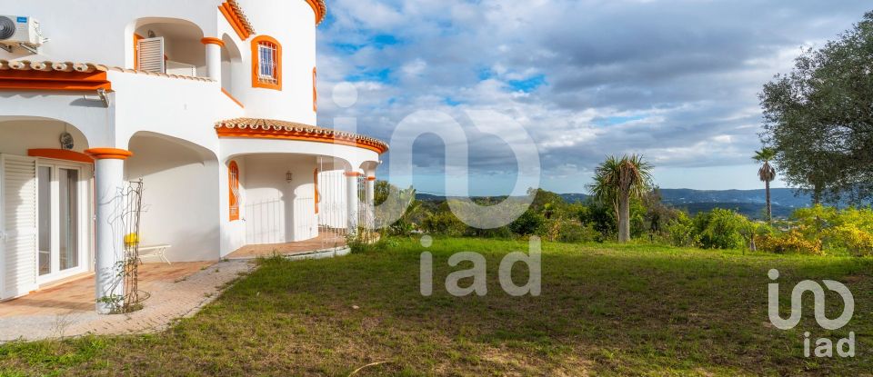 Habitação T4 em Loulé (São Clemente) de 510 m²