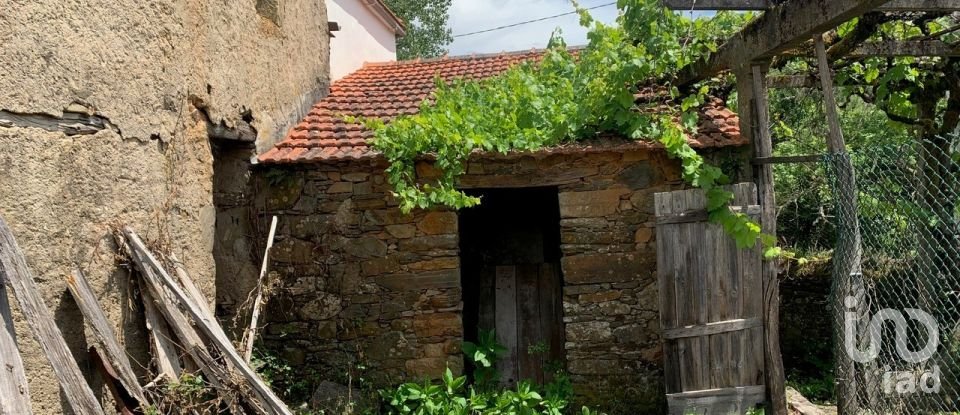 Maison de village T0 à Pedrógão Grande de 181 m²