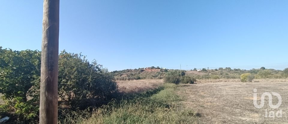 Terrain à Algoz e Tunes de 1 400 m²