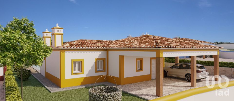 Casa T3 em Caldas da Rainha - Santo Onofre e Serra do Bouro de 185 m²