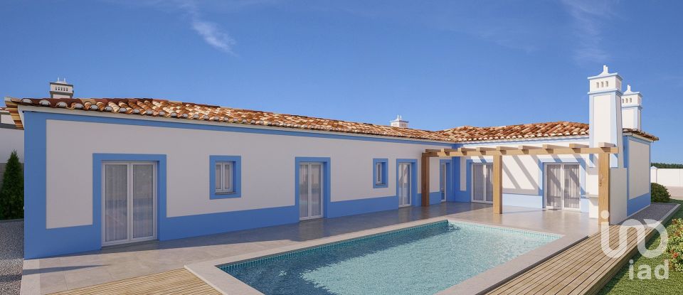 Casa T3 em Caldas da Rainha - Santo Onofre e Serra do Bouro de 185 m²