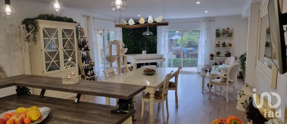 Maison T3 à São João das Lampas e Terrugem de 218 m²