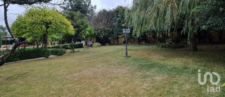 Maison T3 à São João das Lampas e Terrugem de 218 m²