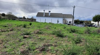 Terrain à Sabugal e Aldeia de Santo António de 5 720 m²