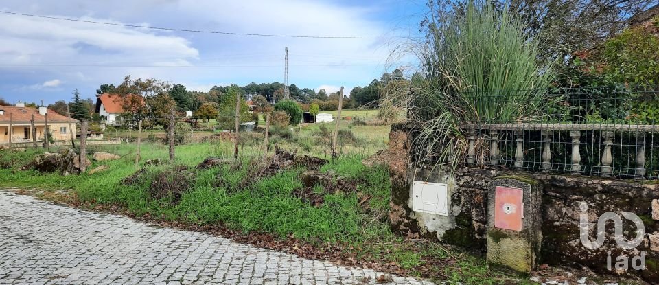 Terreno em Sabugal e Aldeia de Santo António de 5 720 m²