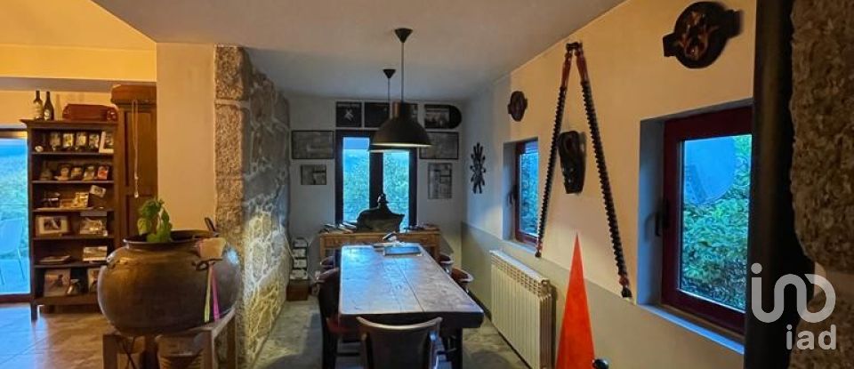 Quinta T5 em Mosteiro de 289 m²