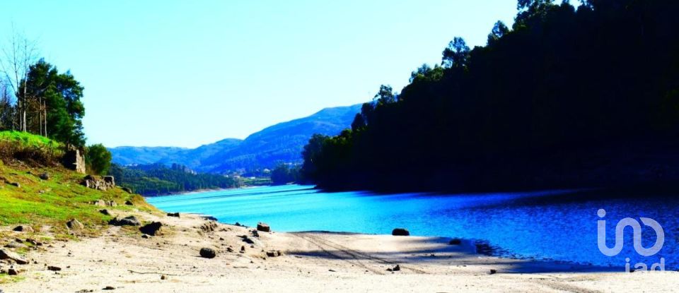 Quinta T5 em Mosteiro de 289 m²