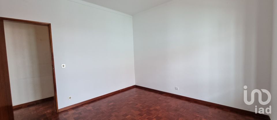 Casa T3 em Freiria de 100 m²