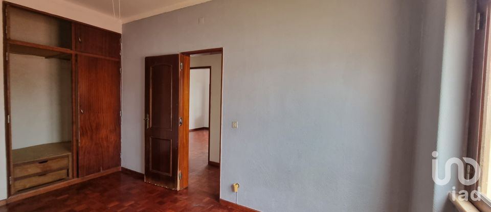 Casa T3 em Freiria de 100 m²