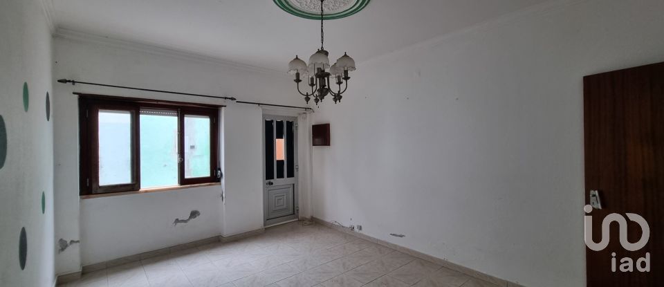 Casa T3 em Freiria de 100 m²