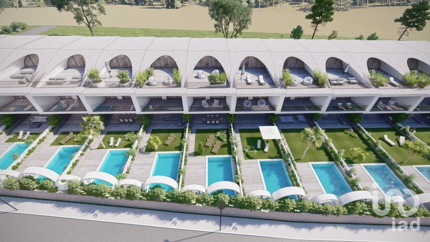 Land in Quarteira of 6,467 m²