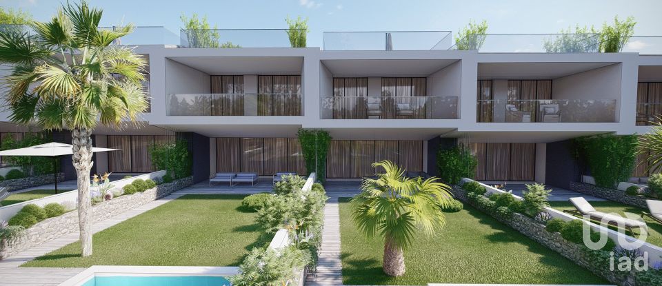 Land in Quarteira of 6,467 m²