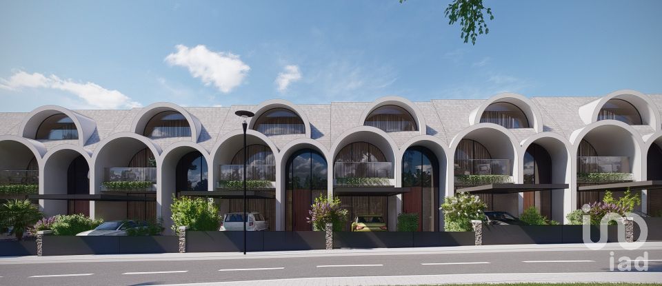 Land in Quarteira of 6,467 m²