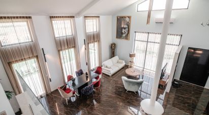 House T3 in Atalaia E Alto Estanqueiro-Jardia of 230 m²