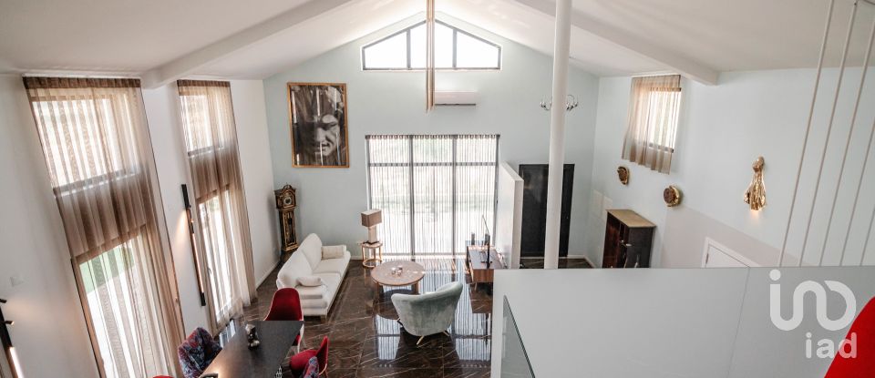 Moradia T3 em Atalaia E Alto Estanqueiro-Jardia de 230 m²