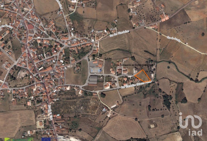 Building land in Azoia de Cima e Tremês of 2,296 m²