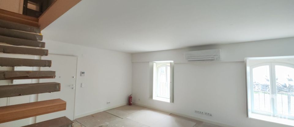 Apartment T2 in Campolide of 120 m²