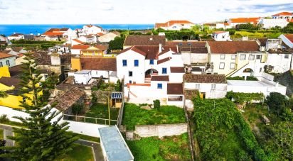 Maison T4 à Fenais da Ajuda de 275 m²