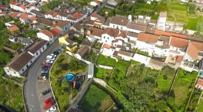 Maison T4 à Fenais da Ajuda de 275 m²