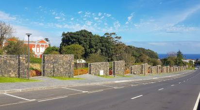 Terrain à bâtir à Ponta Delgada (São Sebastião) de 476 m²