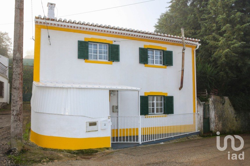 Village house T2 in Dois Portos e Runa of 66 m²