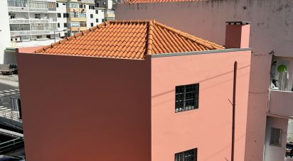 Block of flats in Funchal (São Pedro) of 107 m²