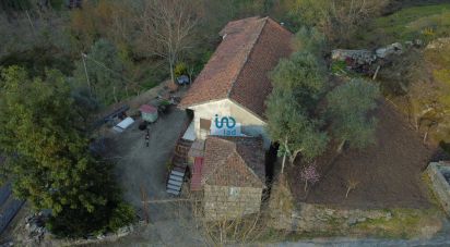 Maison T3 à Várzea, Aliviada e Folhada de 200 m²