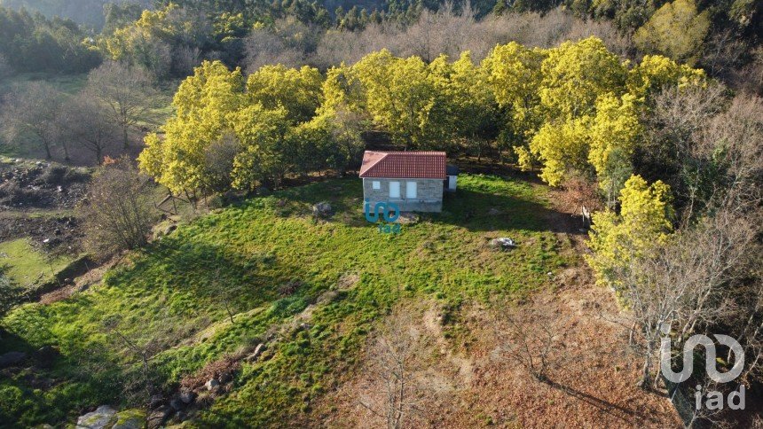 Terreno em Avessadas e Rosém de 1 466 m²