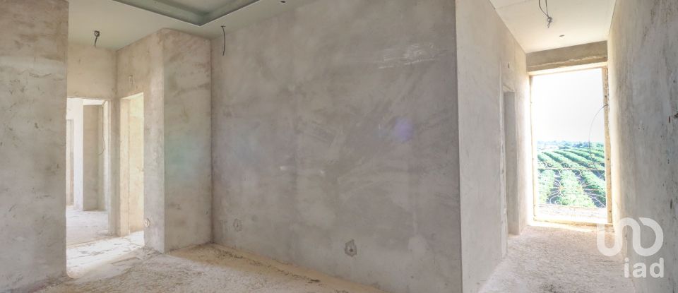 Quinta T7 em Quelfes de 102 150 m²