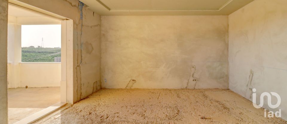 Quinta T7 em Quelfes de 102 150 m²