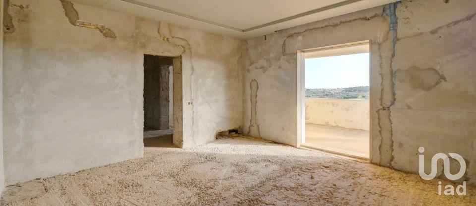 Quinta T7 em Quelfes de 102 150 m²