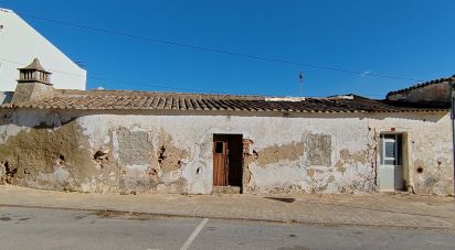 Casa tradicional T1 em Tavira (Santa Maria e Santiago) de 37 m²