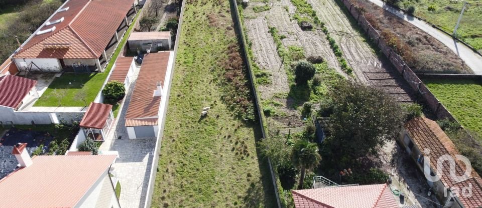 Terreno urbano em Antas de 1 019 m²