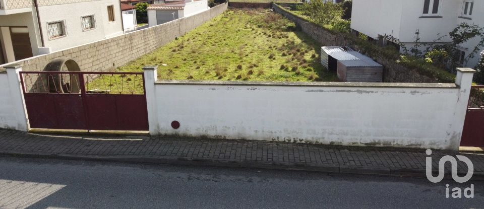 Terreno urbano em Antas de 1 019 m²