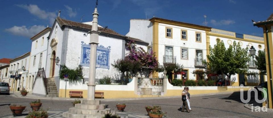 Village house T3 in Boliqueime of 287 m²