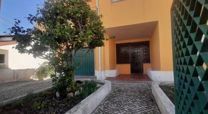 Habitação T4 em Santa Maria, São Pedro E Matacães de 305 m²