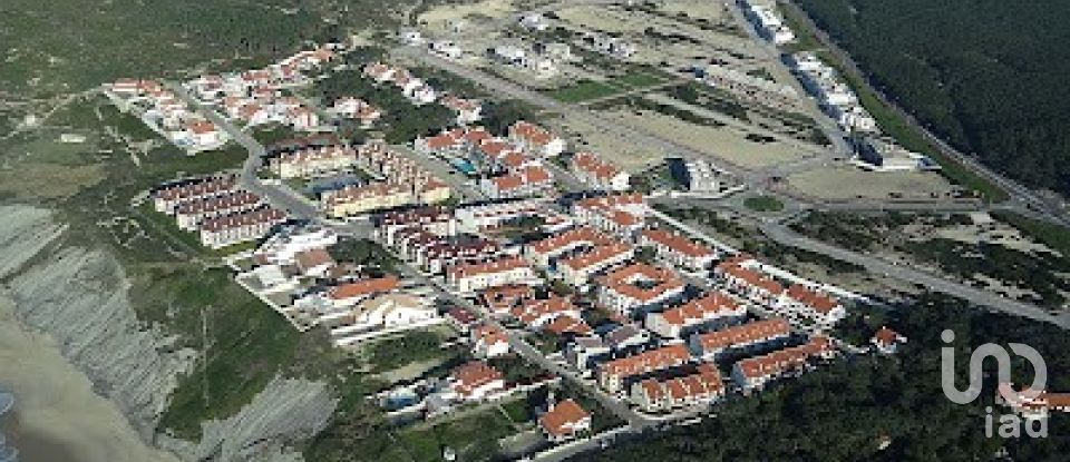 Land in Pataias e Martingança of 2,071 m²