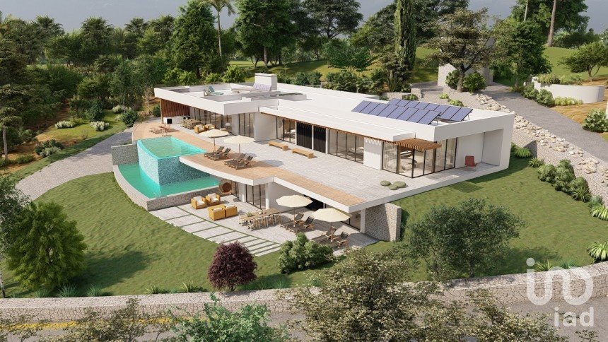 Land in Santa Bárbara de Nexe of 2,752 m²